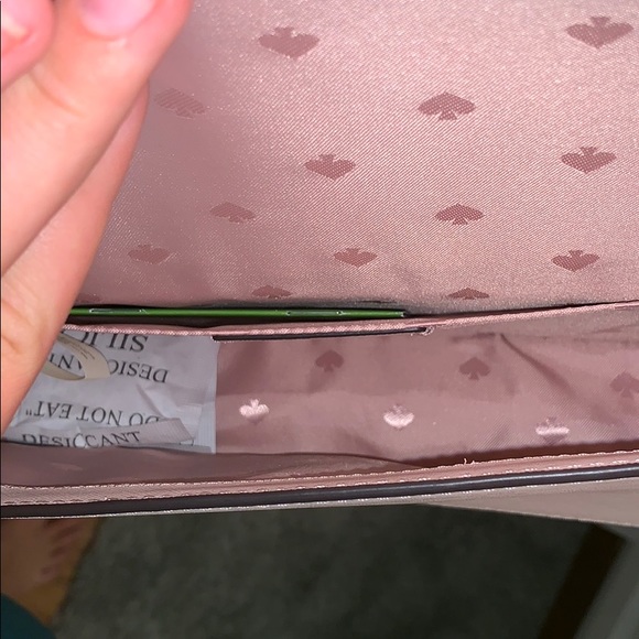 Kate Spade New York crossbody shoulder bag! - Picture 3 of 7